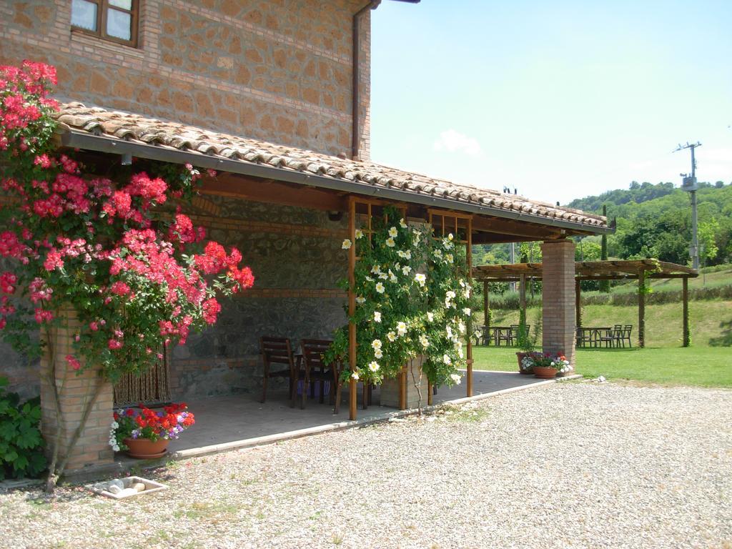 Agriturismo Santa Veronica Villa Acquapendente Exterior photo